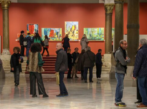 Με επιτυχία τα εγκαίνια για την έκθεση ζωγραφικής «Γραμμές Πλόων και Ονείρων» του Γιάννη Ζαχαράκη στη Δημοτική Πινακοθήκη Ηρακλείου