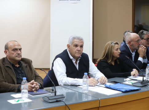 Νέος πρόεδρος του Επιμελητηρίου Ηρακλείου και επισήμως ο Βαγγέλης Καρκανάκης