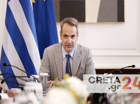 Οι μπλε φάκελοι Μητσοτάκη με 170 έργα για το 2025: Τι περιλαμβάνουν για την Κρήτη – Σε Ηράκλειο και Ρέθυμνο ο Πρωθυπουργός