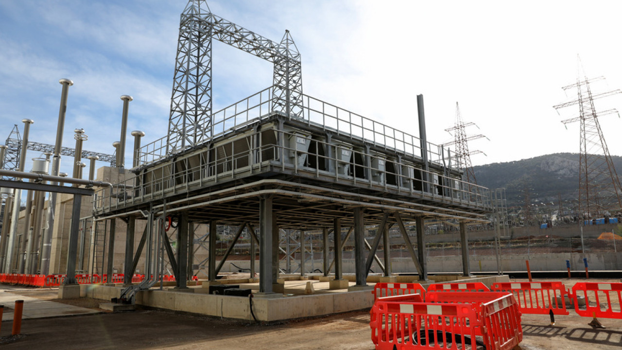 Ολοκληρώθηκε η κατασκευή της Ηλεκτρικής Διασύνδεσης Κρήτης – Αττικής