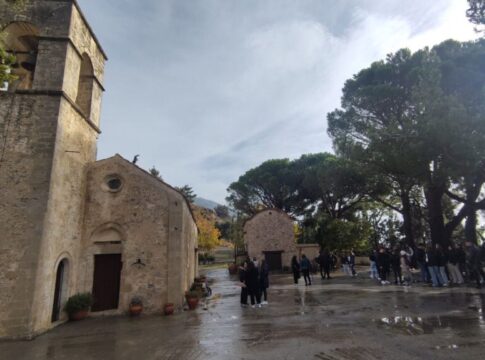 Στην Μονή Βροντησίου μαθητές του ΓΕΛ Αγίας Βαρβάρας