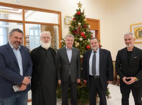 Συνάντηση Περιφερειάρχη με τον Δήμαρχο Μινώα Πεδιάδας