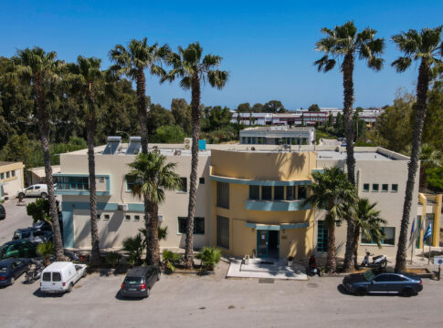 Τοποθέτηση νέου κεντρικού αγωγού ύδρευσης στη γέφυρα της Ούλαφ Πάλμε από τη ΔΕΥΑΗ