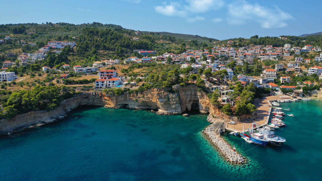 Αλόννησος: Η μοναδική γυναίκα ψαράς στο νησί