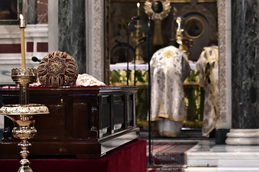 Θεία λειτουργία για τον Μακαριστό Αρχιεπίσκοπο Αλβανίας Αναστάσιο στη Μητρόπολη Αθηνών