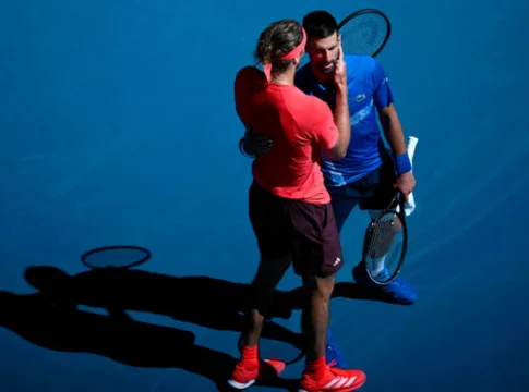 Australian Open: Εγκατέλειψε ο Τζόκοβιτς, στον τελικό ο Ζβέρεφ