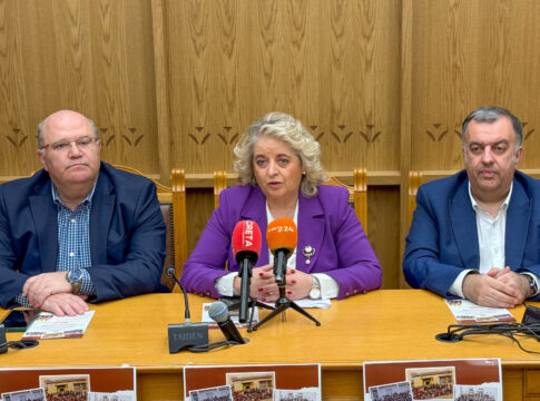 Εκδήλωση τιμής για τους εκπαιδευτικούς από την Περιφέρεια Κρήτης