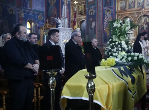 Η ΑΕΚ αποχαιρέτησε τον Ανδρέα Σταματιάδη με τον ύμνο της ομάδας