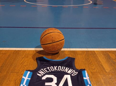 Η εμφάνιση του Γιάννη Αντετοκούνμπο σε κλήρωση για τον “Ορίζοντα”