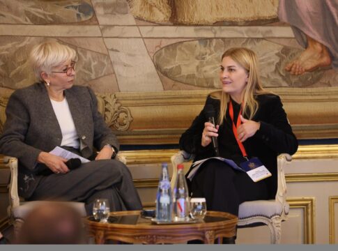 Η Σέβη Βολουδάκη ομιλήτρια στο συνέδριο Delphi Paris Forum II