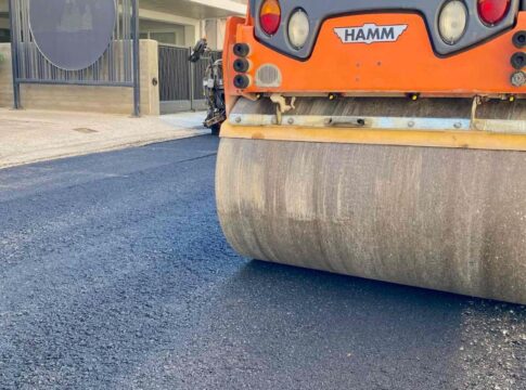Νέα έργα ασφαλτοστρώσεων στην περιοχή των παλιών ΚΑΤΕΕ από τον Δήμο Ηρακλείου