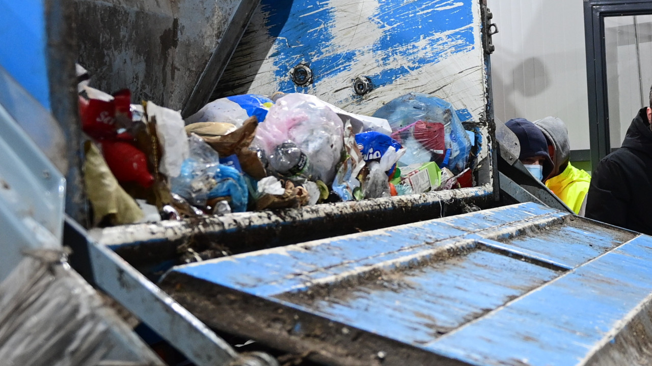ΟΤΑ: Ανταποδοτικό το τέλος ταφής