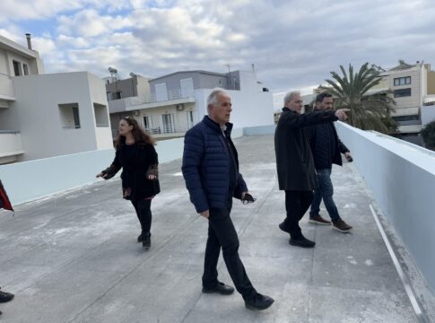 Πότε παραδίδονται τα πρώτα κτίρια στο σχολικό συγκρότημα της Ακαδημίας – Αυτοψία από τον Δήμαρχο Ηρακλείου Αλέξη Καλοκαιρινό