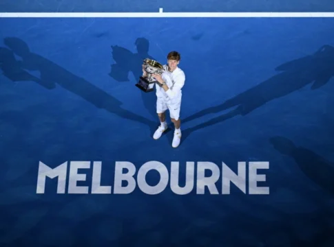 Σίνερ – Ζβέρεφ 3-0: Παρέμεινε στον θρόνο του στο Australian Open ο Ιταλός