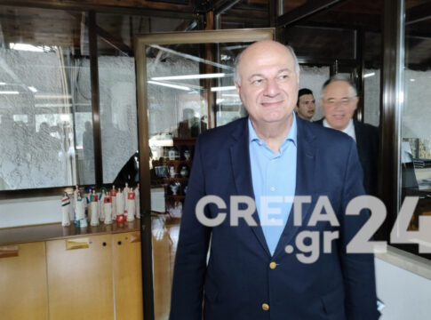 Στα Χανιά ο Κώστας Τσιάρας