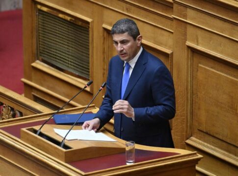 Στην Βουλή από τον Λευτέρη Αυγενάκη η απουσία εκπαιδευτών κινητικότητας στους τυφλούς όλης της χώρας και ιδιαίτερα στην Κρήτη