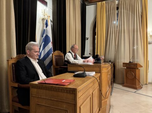 Στον Μηνά Μαυροειδή το Βραβείο Ηθικής Τάξεως 2024 του Δήμου Ηρακλείου με ομόφωνη απόφαση του Δημοτικού Συμβουλίου