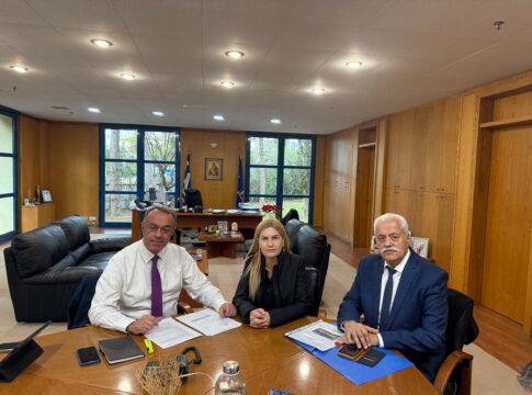 Συναντήσεις Σέβης Βολουδάκη και Δημάρχου Αποκορώνου με Υπουργό Υποδομών και Γ.Γ. Διαχείρισης Τ.Π. ΕΤΠΑ-ΤΣ-ΕΚΤ