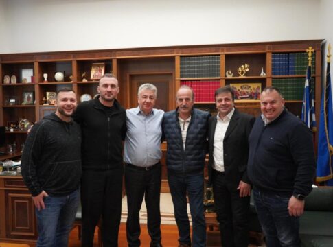 Συνάντηση Περιφερειάρχη Κρήτης με τον Αναπληρωτή Πρόεδρο και αντιπροσωπεία της Ελληνικής Ποδοσφαιρικής Ομοσπονδίας