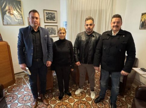 Συνάντηση Σέβης Βολουδάκη με εκπροσώπους και μέλη του ΔΣ της Ένωσης Στρατιωτικών Περιφερειακής Ενότητας Χανίων