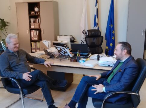 Συνάντηση του Δημάρχου Ηρακλείου με τον Βουλευτή του ΠΑΣΟΚ Φρ. Παρασύρη