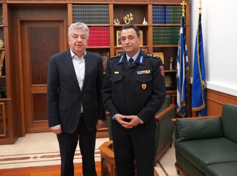 Συνάντηση του Περιφερειάρχη Κρήτης με τον νέο συντονιστή Βορείου-Νοτίου Αιγαίου και Κρήτης του Πυροσβεστικού Σώματος