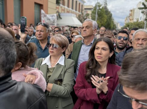 Βατσινά: Ο αγώνας για δικαίωση των θυμάτων των Τεμπών είναι αγώνας για το “αύριο”