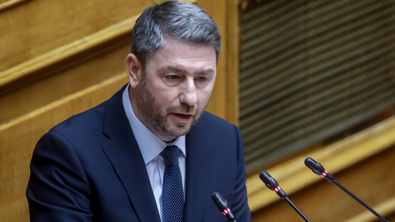 Υποκλοπές: Στο αρχείο οι μηνύσεις Ανδρουλάκη- Κουκάκη για την προπληρωμένη κάρτα