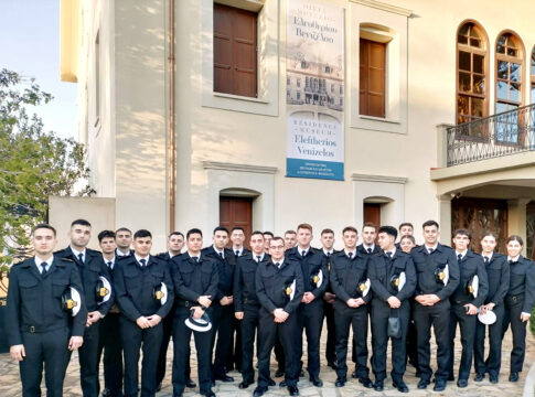 Eπίσκεψη σπουδαστών της Σχολής Δοκίμων Σημαιοφόρων ΛΣ-ΕΛΑΚΤ στην οικία του Ελευθερίου Βενιζέλου στη Χαλέπα