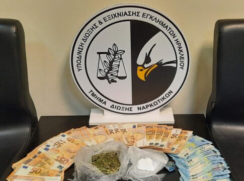 Ηράκλειο: Έφοδος αστυνομικών σε σπίτι – Βρήκαν κοκαΐνη, κάνναβη και μετρητά