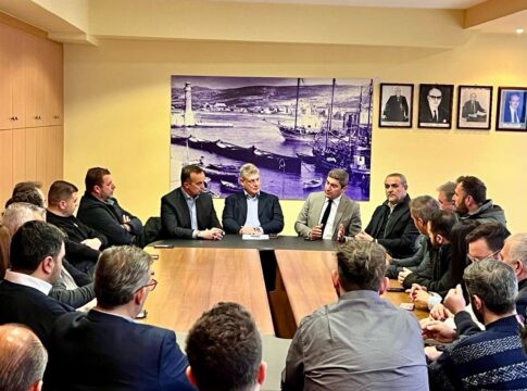 Κοινή Σύσκεψη μεταξύ Επιμελητηρίου Ρεθύμνης και Επιτροπής Κρήτης του Ελληνο-Αμερικανικού Εμπορικού Επιμελητηρίου