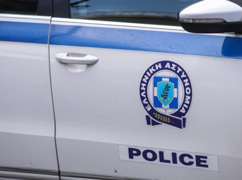 Κρήτη: Συνελήφθη 35χρονος για ενδοοικογενειακή βία μετά από καταγγελία της συζύγου του