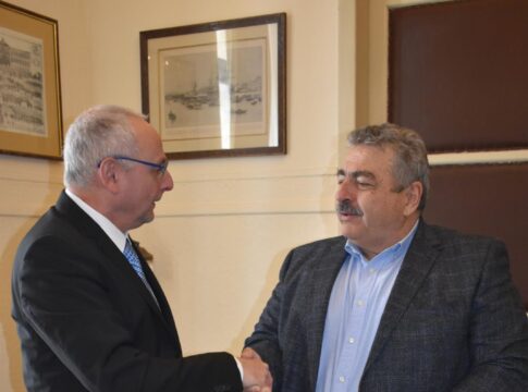 Με το Νίκο Καλογερή συναντήθηκε ο Πρέσβης του Ισραήλ