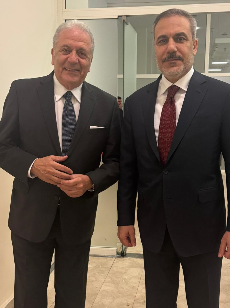 Δένδιας - Φιντάν