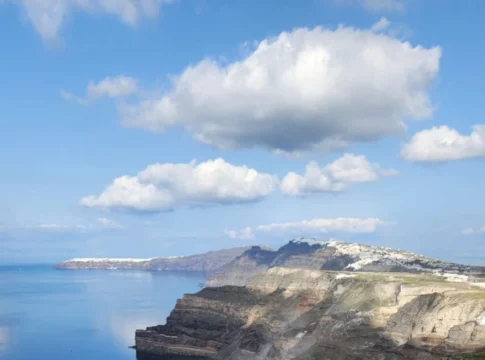 Ο πρόεδρος του συλλόγου Κρητών Σαντορίνης στον ΣΚΑΙ Κρήτης 92.1: “Πολλοί φεύγουν από το νησί, η κινητοποίηση ίσως μπορούσε να γίνει πιο διακριτικά”