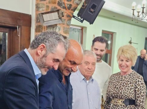 Παρουσία Χνάρη η κοπή πίτας της Δημοτικής Οργάνωσης Αγίου Βασιλείου του ΠΑΣΟΚ