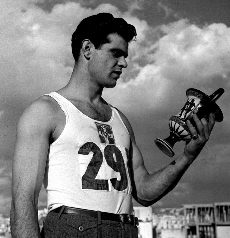 [375685] ÎÎÎ©Î¡ÎÎÎ£ Î¡ÎÎ¥ÎÎ ÎÎÎÎ£ (Î¦Î©Î¤ÎÎÎ¡ÎÎ¦ÎÎÎ£ ÎÎ¡Î§ÎÎÎÎ¥)