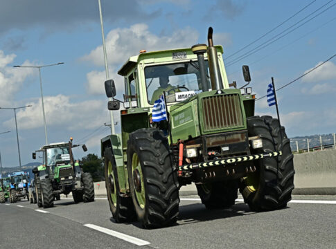 Στηρίζει τις κινητοποιήσεις των αγροτών το Εργατοϋπαλληλικό Κέντρο Χανίων