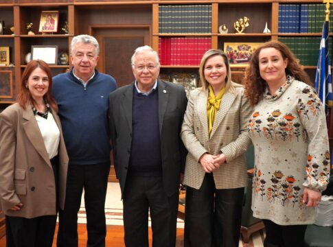 Συνάντηση του Περιφερειάρχη Κρήτης με τον Πρόεδρο του «Χαμόγελου του Παιδιού»