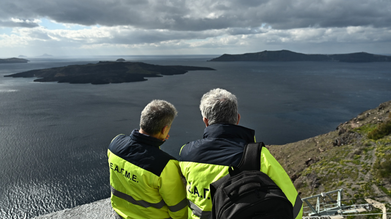 Τσελέντης: Έχουμε άνοδο μάγματος, ας ελπίσουμε ότι πιθανή εκροή λάβας να είναι ήπια