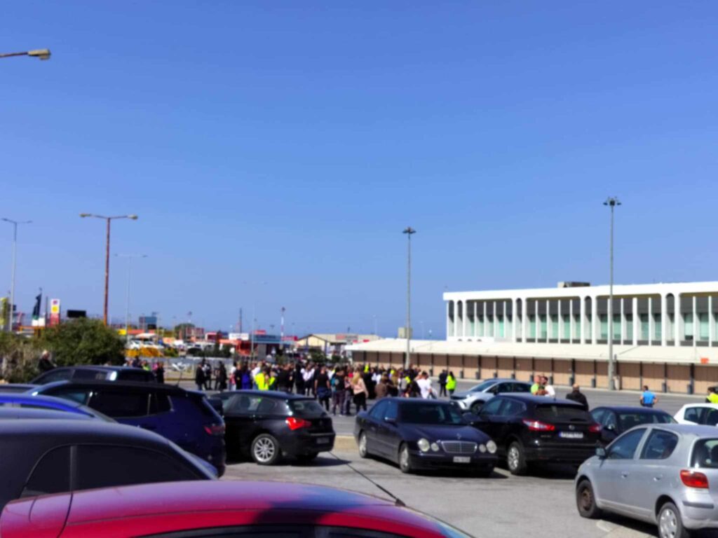 Αντιτρομοκρατική άσκηση “πολλαπλού πλήγματος” στο αεροδρόμιο Ηρακλείου