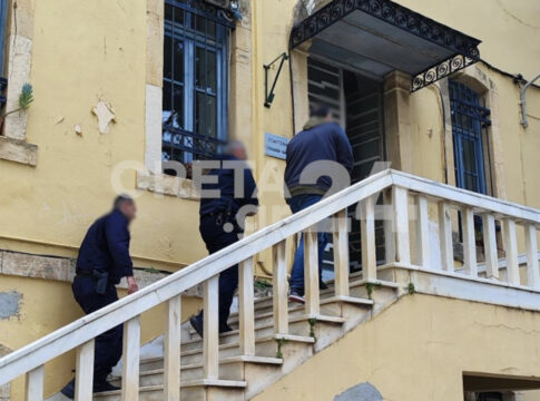 Χανιά | Ελεύθερος ο ένας εκ των δύο υγειονομικών – Τι δήλωσε ο δικηγόρος του