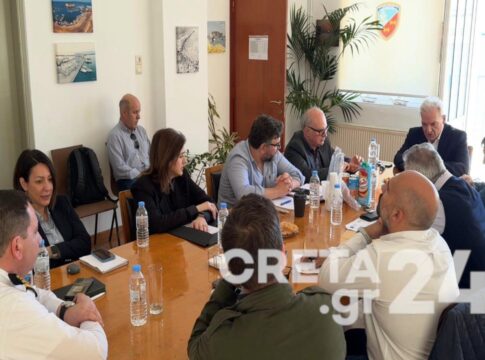 Διαφωνία και αναβολή της απόφασης για την παραχώρηση του Θεατρικού Σταθμού Ηρακλείου