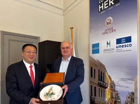 Ενισχύεται η εξωστρέφεια του Δήμου Ηρακλείου – Υποδοχή Κινέζικης αποστολής από το Πινγκτάν στη Λότζια