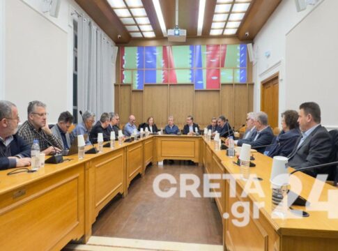 Έξι έργα ερευνητικών υποδομών ύψους 12 εκ. ευρώ των Εκπαιδευτικών και Ερευνητικών Ιδρυμάτων της Κρήτης υπέγραψε ο Περιφερειάρχης