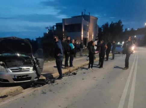 Kρήτη: Ένας τραυματίας μετά από σφοδρή σύγκρουση αυτοκινήτων