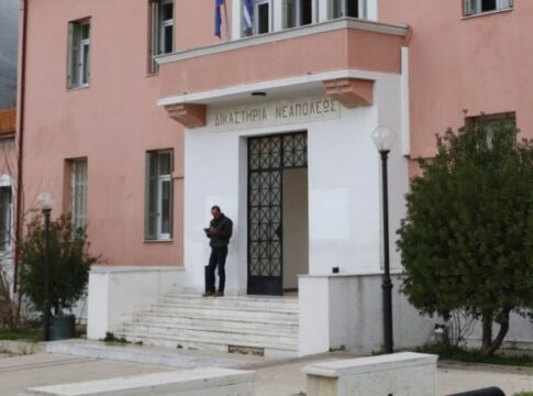 Kρήτη: Προφυλακίστηκε ο 26χρονος που ξυλοκόπησε και έστειλε στη ΜΕΘ τον 78χρονο παππού του