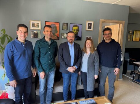 Με το Σύλλογο Εργαζομένων ΔΟΥ Ανατολικής Κρήτης, συναντήθηκε ο Φραγκίσκος Παρασύρης