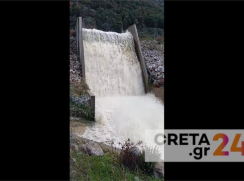 Μεγάλη ποσότητα νερού ρέει στο Φράγμα Αποσελέμη (βίντεο)