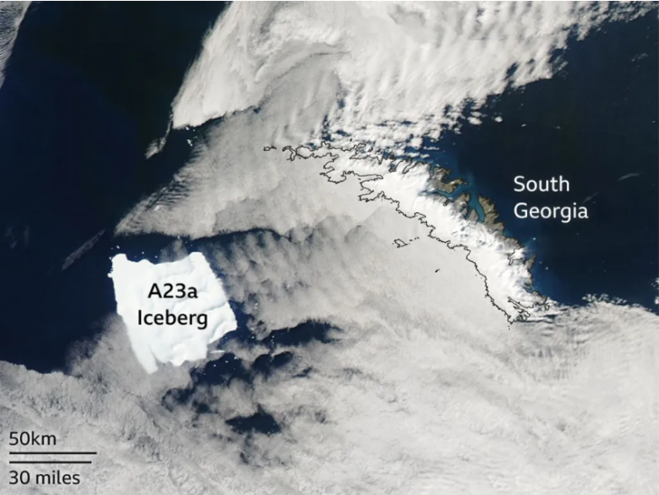 NASA:Το μεγαλύτερο παγόβουνο του κόσμου κόλλησε σε ένα απομακρυσμένο νησί